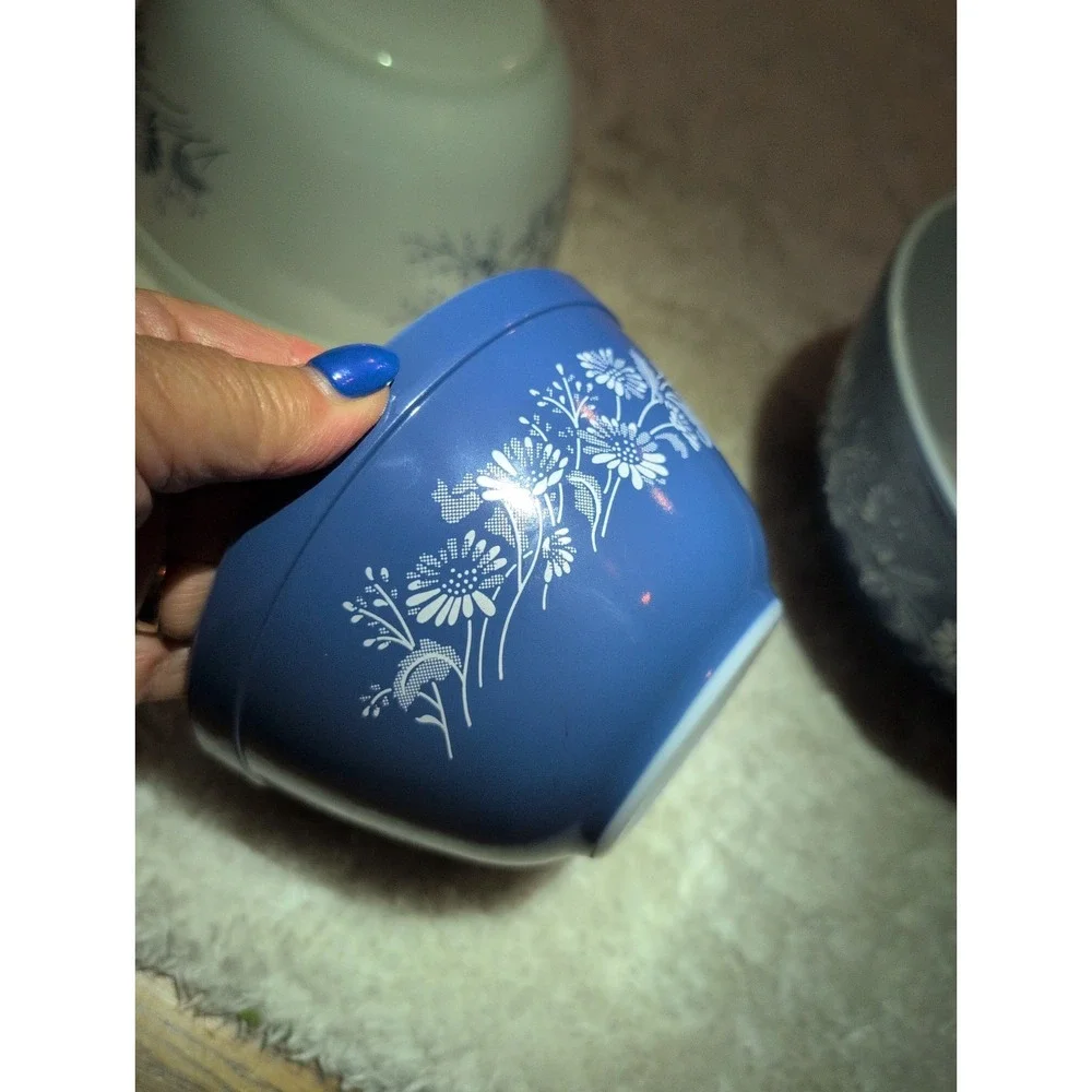 VTG Pyrex Colonial Mist Mixing Bowl Set of 3 pieces 401 402 403 Blue White Clean